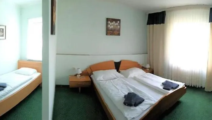 Affittacamere Konditorei Binder 3*